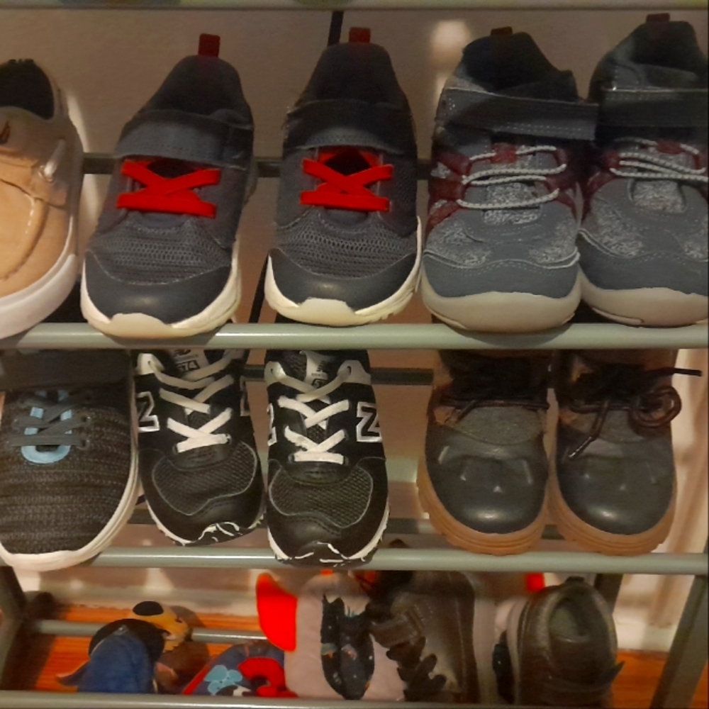 COPY - Toddler boys size 7/12 and 8